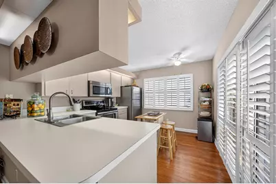 42 Essex Court #B, Royal Palm Beach, FL 33411 - Photo 13