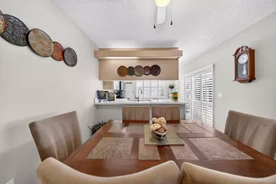 42 Essex Court #B, Royal Palm Beach, FL 33411 - Photo 11