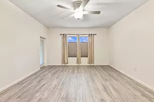 11490 SW Aventino Dr, Port Saint Lucie, FL 34987 - Photo 37