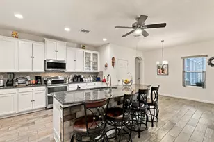 11490 SW Aventino Dr, Port Saint Lucie, FL 34987 - Photo 29