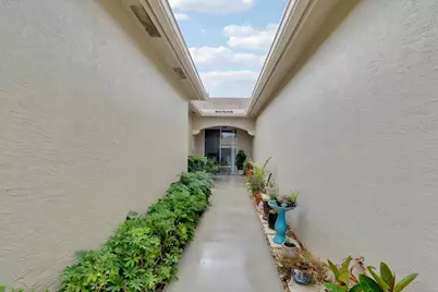 2193 Big Wood Cay, West Palm Beach, FL 33411 - Photo 27