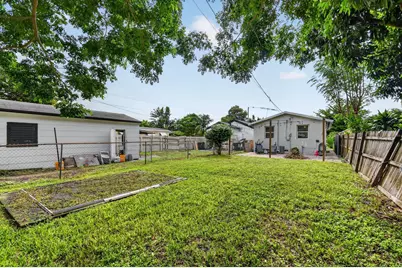 504 N E Street, Lake Worth Beach, FL 33460 - Photo 37