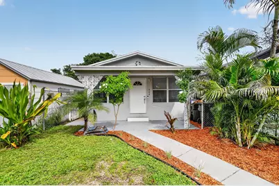 504 N E Street, Lake Worth Beach, FL 33460 - Photo 1