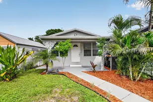 504 N E St, Lake Worth Beach, FL 33460 - Photo 1