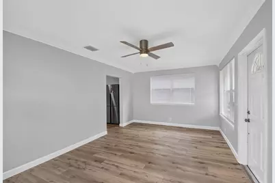 504 N E Street, Lake Worth Beach, FL 33460 - Photo 15
