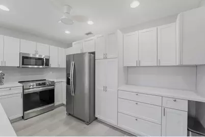 2201 SW Roma Way SW, Boynton Beach, FL 33426 - Photo 9
