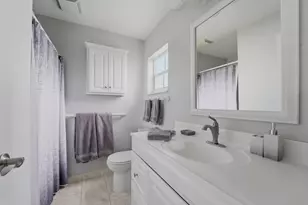 2201 SW Roma Way, Boynton Beach, FL 33426 - Photo 33