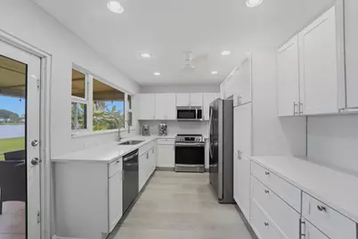 2201 SW Roma Way, Boynton Beach, FL 33426 - Photo 27