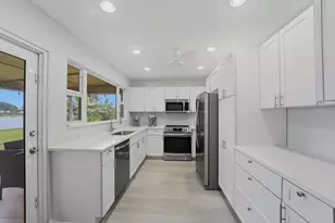 2201 SW Roma Way, Boynton Beach, FL 33426 - Photo 27