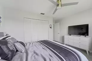 2201 SW Roma Way, Boynton Beach, FL 33426 - Photo 25