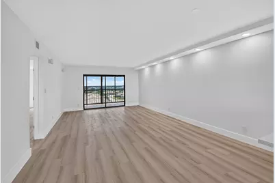 6866 Huntington Lane #707, Delray Beach, FL 33446 - Photo 13