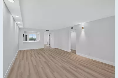 6866 Huntington Lane #707, Delray Beach, FL 33446 - Photo 9