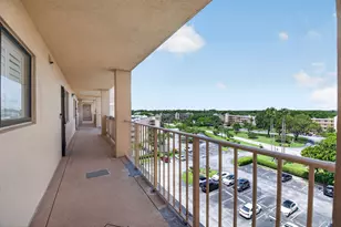 6866 Huntington Ln, Delray Beach, FL 33446 - Photo 33