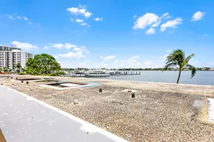 132 Lakeshore Dr, North Palm Beach, FL 33408 - Photo 19