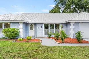 404 21st St SE, Vero Beach, FL 32962 - Photo 9