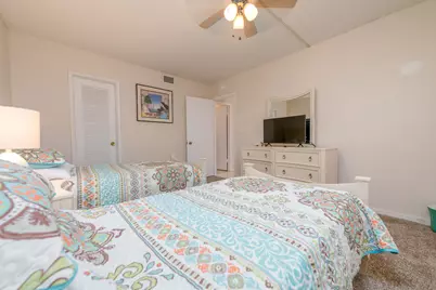 2731 NE 14th St Street #427, Pompano Beach, FL 33062 - Photo 17