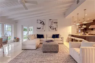 2726 NE 25th Pl, Fort Lauderdale, FL 33305 - Photo 31