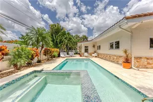 2726 NE 25th Pl, Fort Lauderdale, FL 33305 - Photo 13