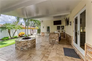2726 NE 25th Pl, Fort Lauderdale, FL 33305 - Photo 21