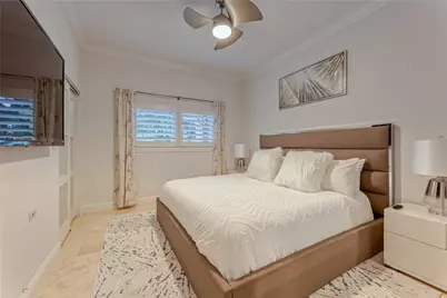 2726 NE 25th Place, Fort Lauderdale, FL 33305 - Photo 11