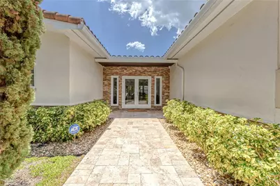 2726 NE 25th Place, Fort Lauderdale, FL 33305 - Photo 19