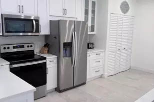 1640 12 Oaks Way, North Palm Beach, FL 33408 - Photo 3