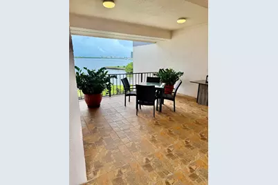 1640 Twelve Oaks Way #305, North Palm Beach, FL 33408 - Photo 19