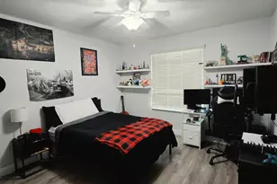 4827 SW 183rd Ave, Miramar, FL 33029 - Photo 23