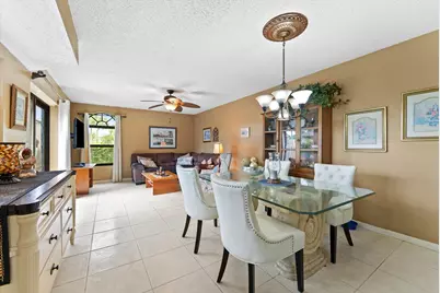 4240 Village Drive #D, Delray Beach, FL 33445 - Photo 5