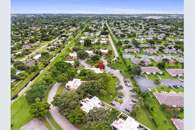 4240 Village Drive #D, Delray Beach, FL 33445 - Photo 23