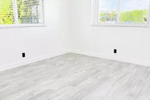 2847 NE 30th St, Fort Lauderdale, FL 33306 - Photo 3