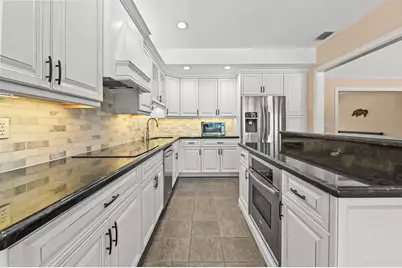 5703 Lago Del Sol Drive, Lake Worth, FL 33449 - Photo 21