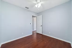 2175 18th Ave SW, Vero Beach, FL 32962 - Photo 17