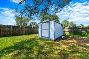2175 18th Ave SW, Vero Beach, FL 32962 - Photo 23