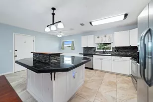 2175 18th Ave SW, Vero Beach, FL 32962 - Photo 5
