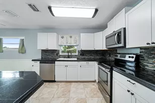 2175 18th Ave SW, Vero Beach, FL 32962 - Photo 7