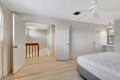 527 Prestwick Circle, Palm Beach Gardens, FL 33418 - Photo 29