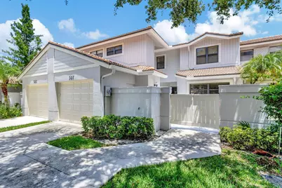 527 Prestwick Circle, Palm Beach Gardens, FL 33418 - Photo 3