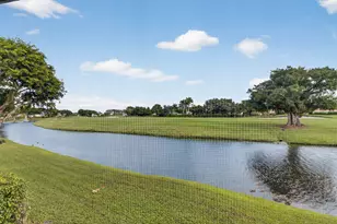 451 Greensward Ln, Delray Beach, FL 33445 - Photo 17