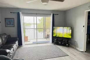 13800 SW 5th Ct SW, Pembroke Pines, FL 33027 - Photo 5