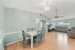 1264 SE Ladner St, Port Saint Lucie, FL 34983 - Photo 9