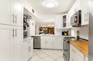 10110 Cedar Point Blvd, Boynton Beach, FL 33437 - Photo 9