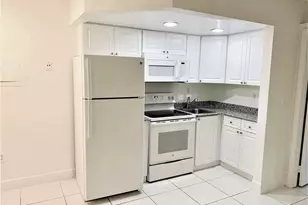 19455 NE 10th Ave, North Miami Beach, FL 33179 - Photo 1