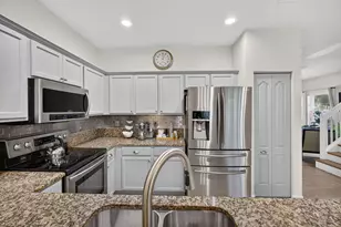 140 SW Otter Run Pl, Stuart, FL 34997 - Photo 17