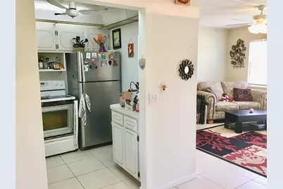 7 Oakridge B #7, Deerfield Beach, FL 33442 - Photo 5