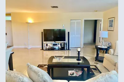 19311 Sabal Lake Drive #19311, Boca Raton, FL 33434 - Photo 3