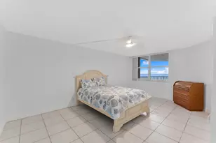 1340 S Ocean Blvd, Pompano Beach, FL 33062 - Photo 11
