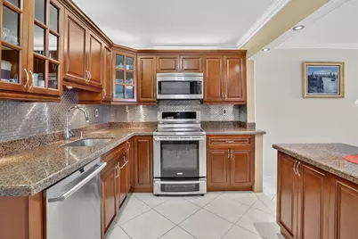 1701 S Ocean Drive #902, Hollywood, FL 33019 - Photo 13