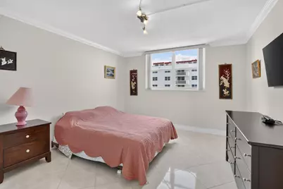 1701 S Ocean Drive #902, Hollywood, FL 33019 - Photo 31
