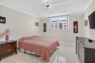 1701 S Ocean Dr, Hollywood, FL 33019 - Photo 31